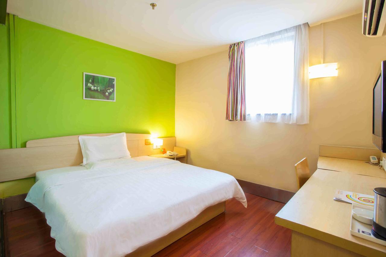 7Days Inn Wuhan Airport Panlong City Kültér fotó